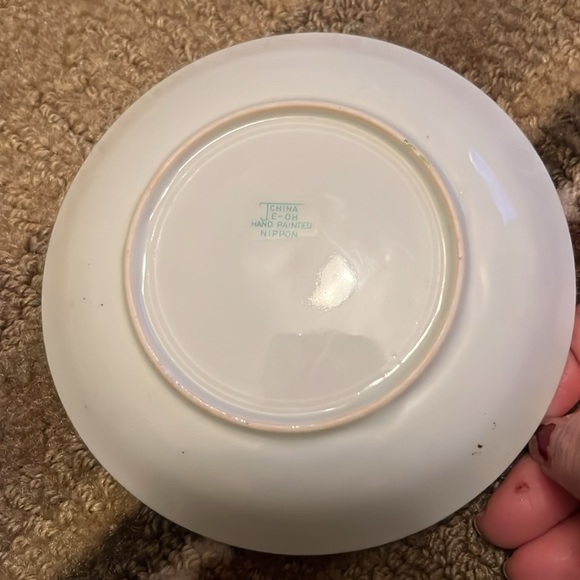 Vintage tea saucer - Picture 9 of 12